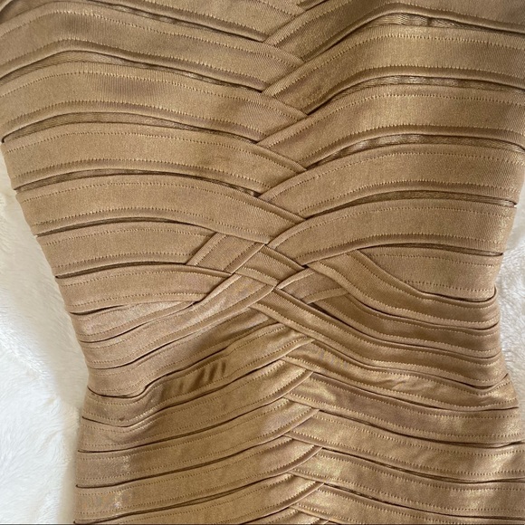 Dress - Picture 5 of 5